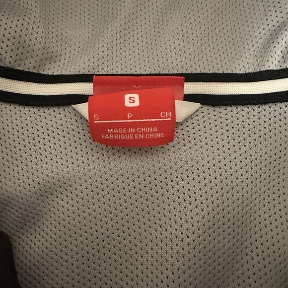 Nike Windbreaker - Picture 2 of 2